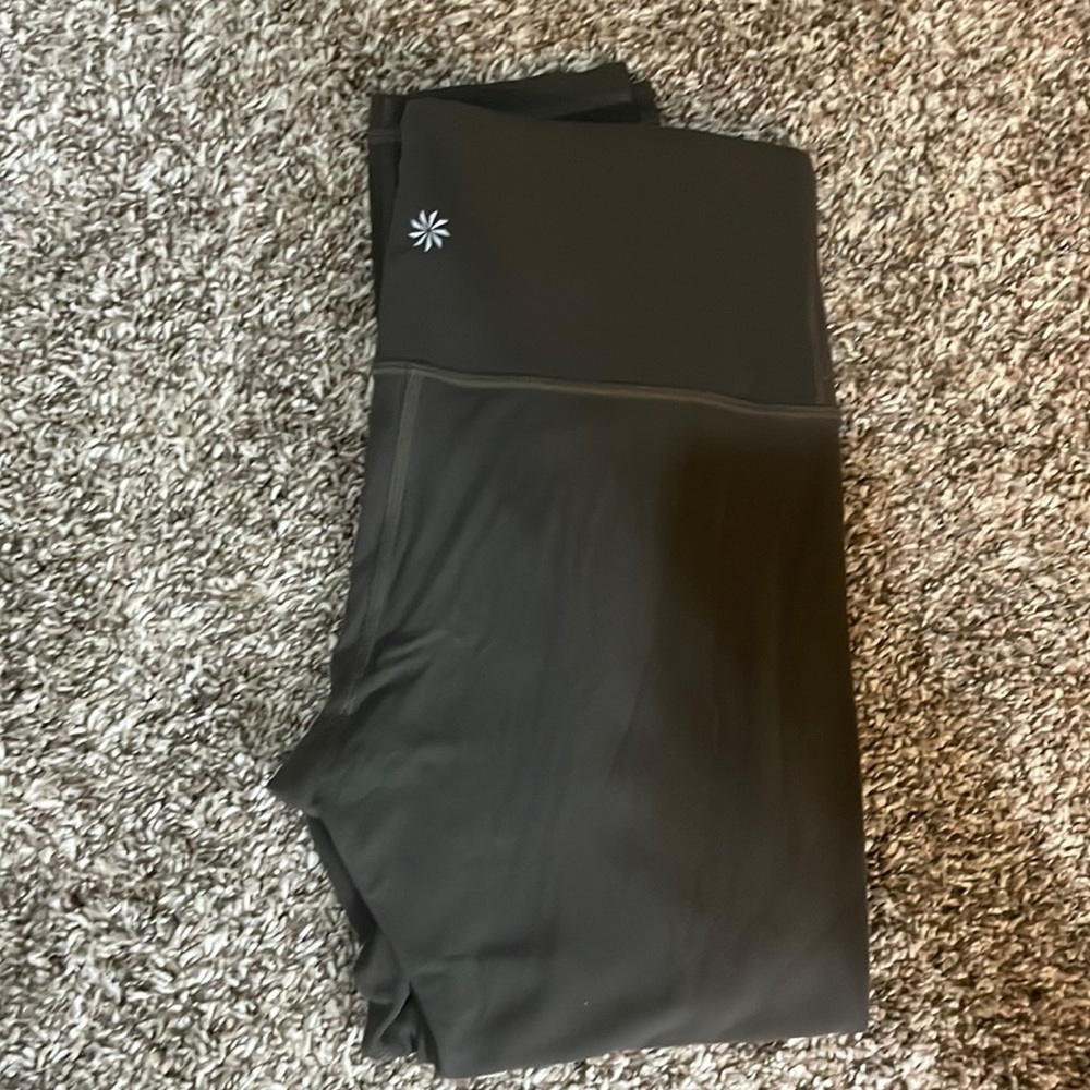 Athleta crop leggings